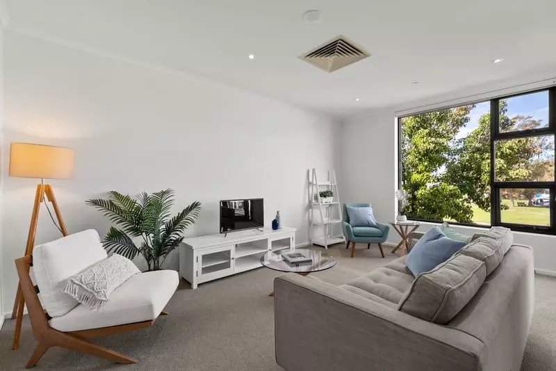 Rare Top‑Floor Apartment with Stunning Hills and Garden Views