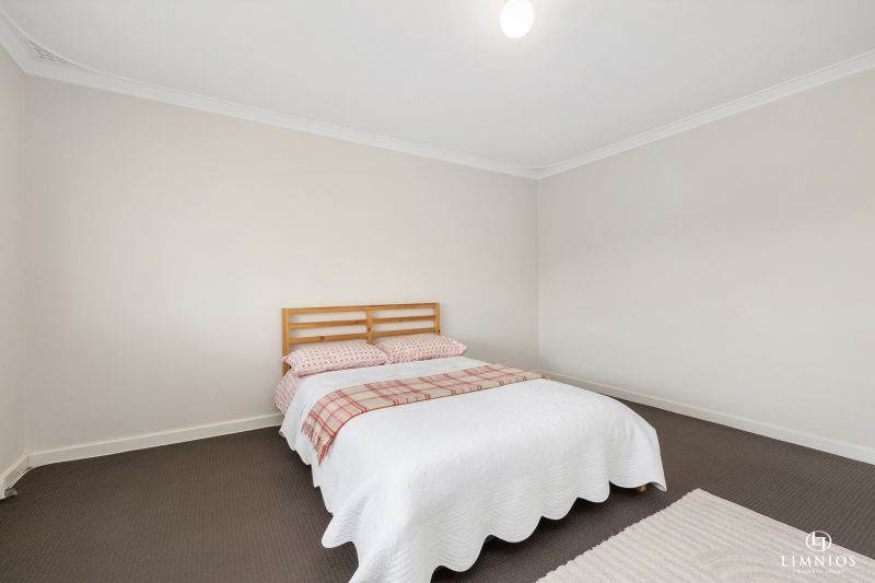 Super Spacious, Retro Classic!