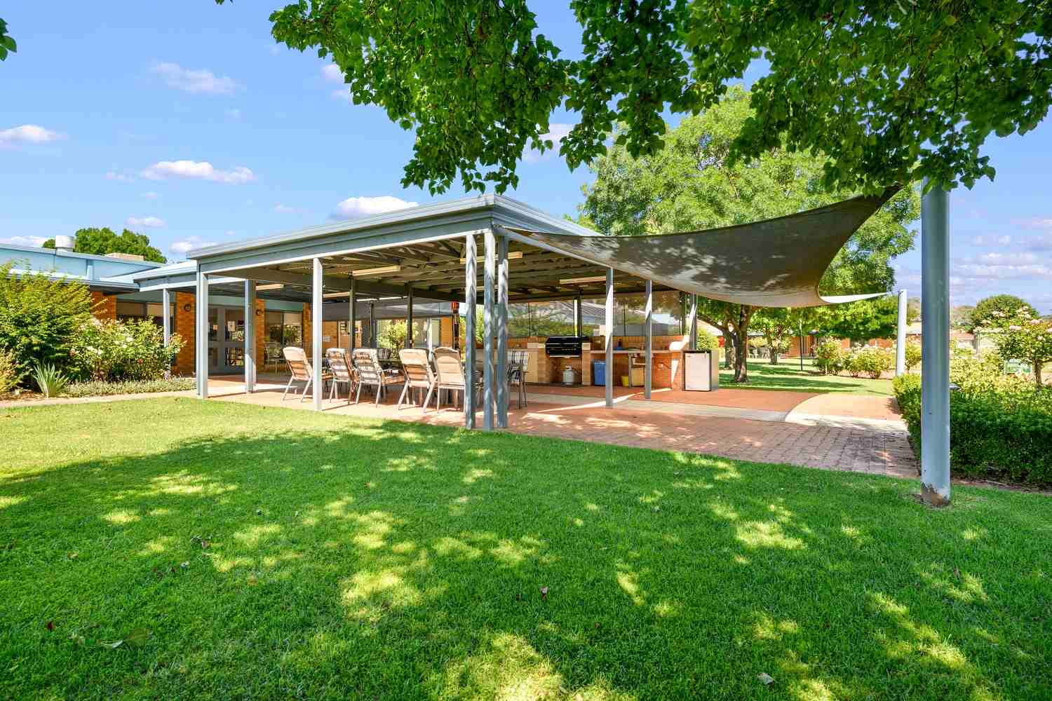 Discover relaxed living amongst award-winning gardens