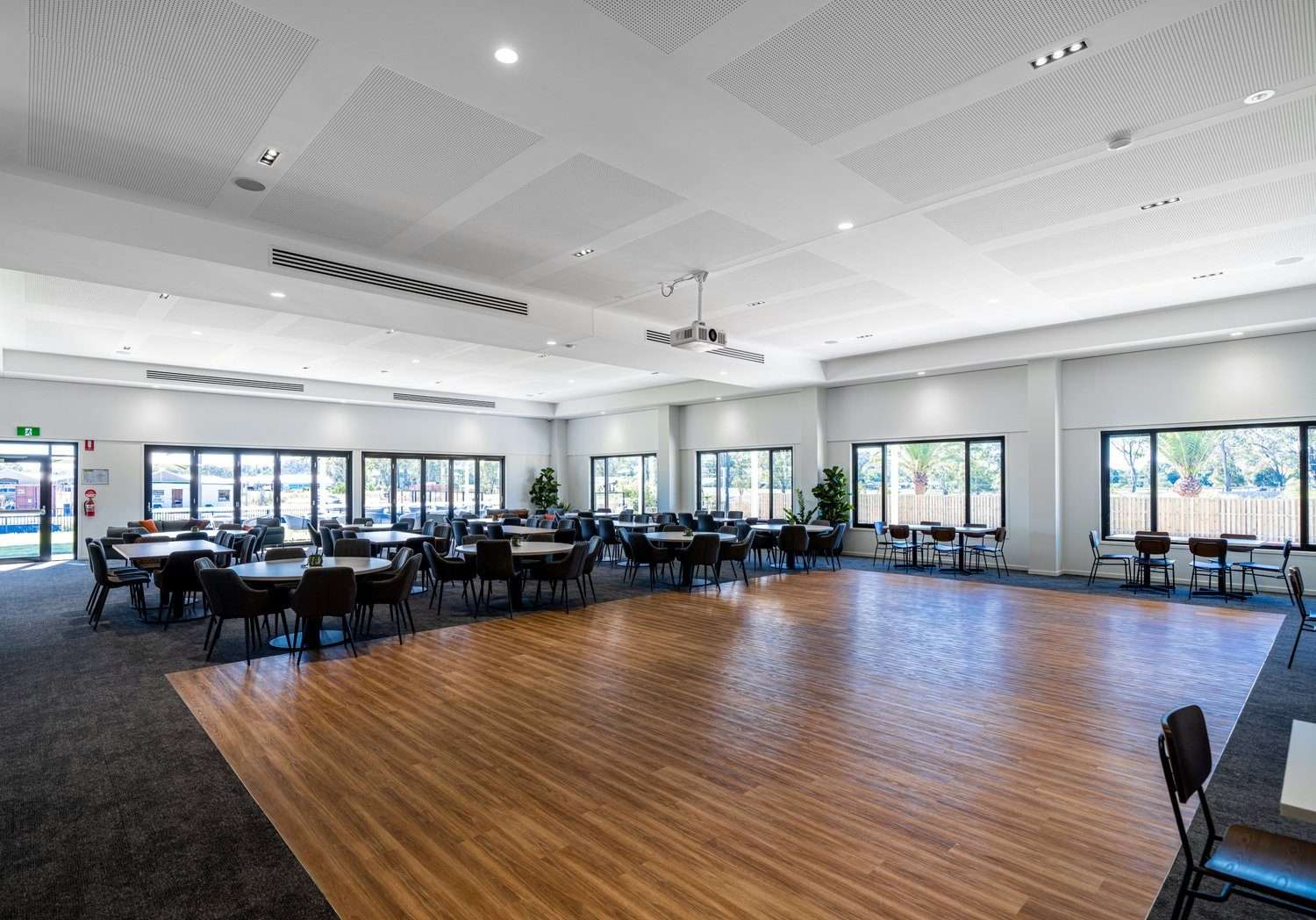 Private Retreat Near Clubhouse