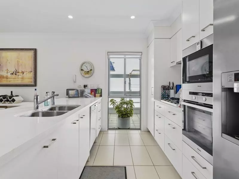 Site 127 - Established Special