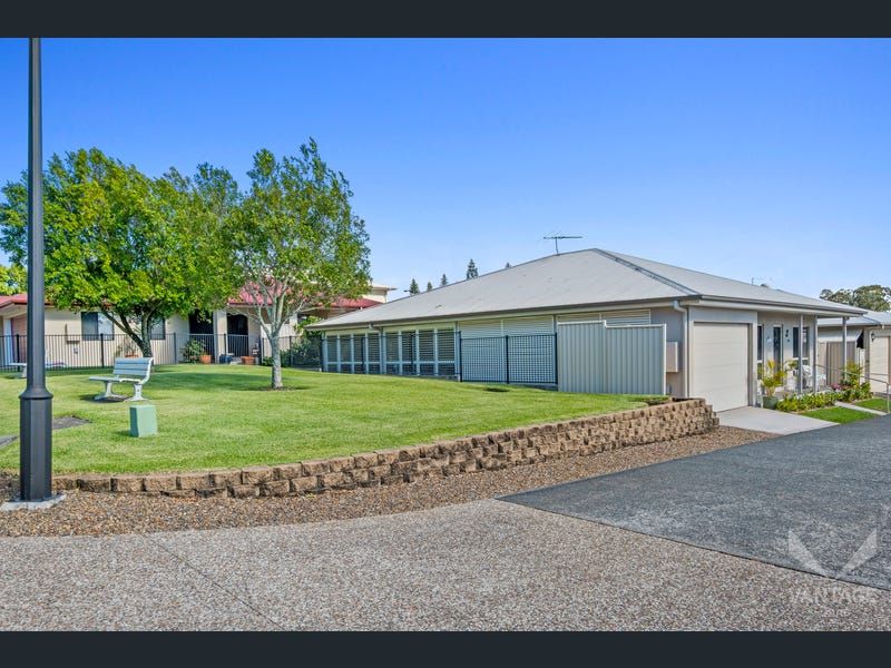 Hamptons style Living at Vantage Eagleby Pines