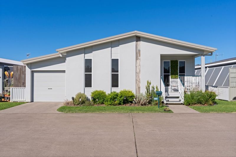 Don't Fence Me In! Outlook!