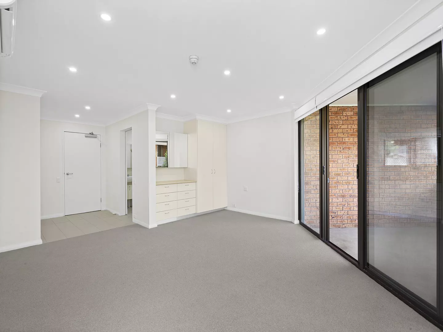 321/226 Windsor Road, Winston Hills