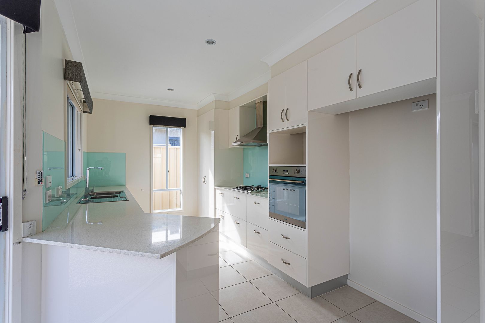 Palm Lake Resort Fern Bay - Close to all amenities