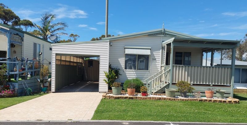 Jettys by the Lake OVER 50'S Lifestyle Village - Site 346