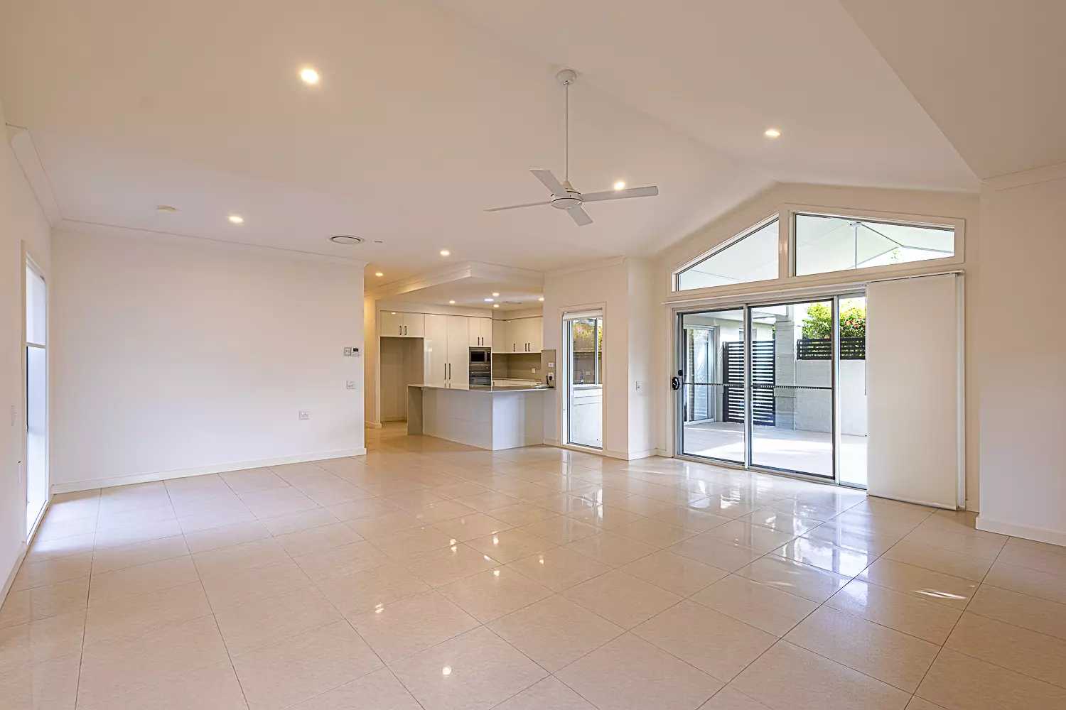 Cezanne II- by Palm Lake Resort Tea Gardens