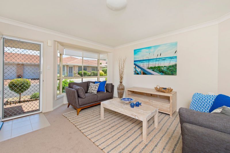 Neat, light filled, no stairs and north facing villa in Port Macquarie.