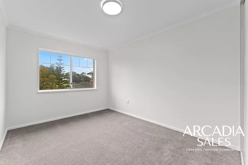 Three Bedroom Retirement Home, Don't Miss Out.....