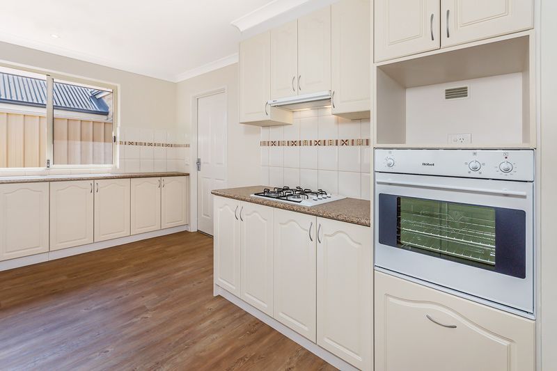 Refurbished  Bright and Modern Home