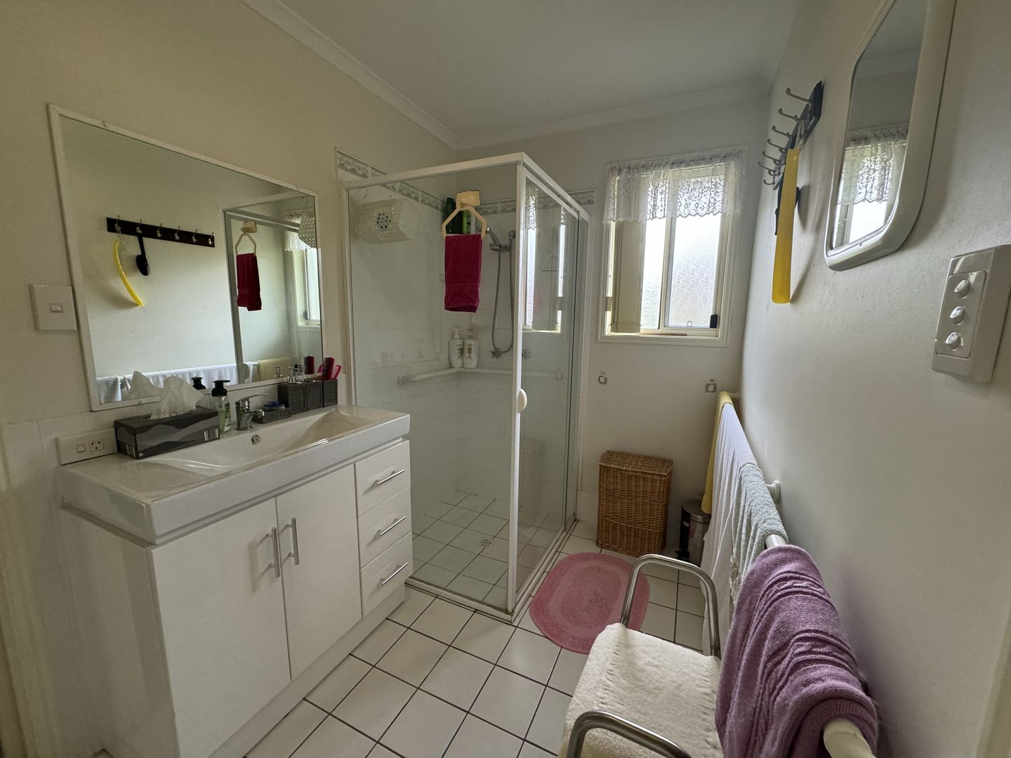 Retire in Peace & Quiet - Overlooking the Lawn Bowls Green