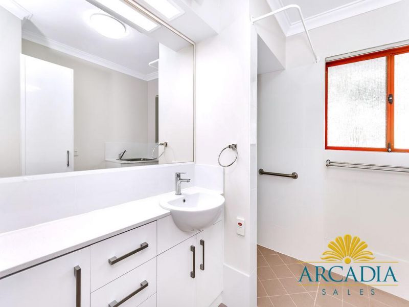 ARCADIA WATERS BICTON - North Facing, First Floor Apartment