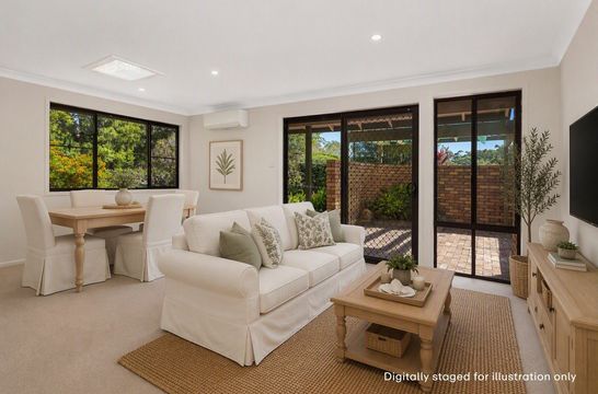 Sunlit Courtyard Villa