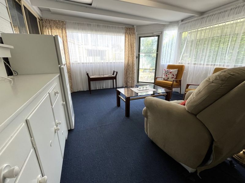 Lovely home - well located