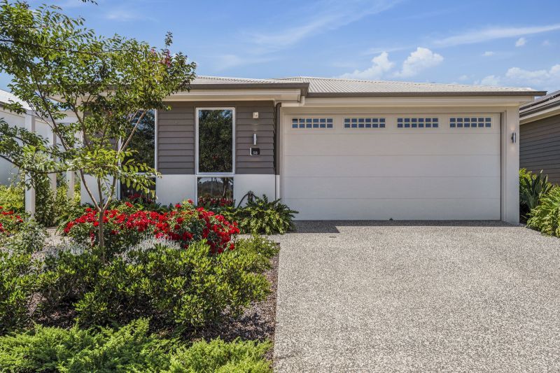 Prestige Living at It's Best!  Spacious, Luxurious... and a short stroll to the Country Club!