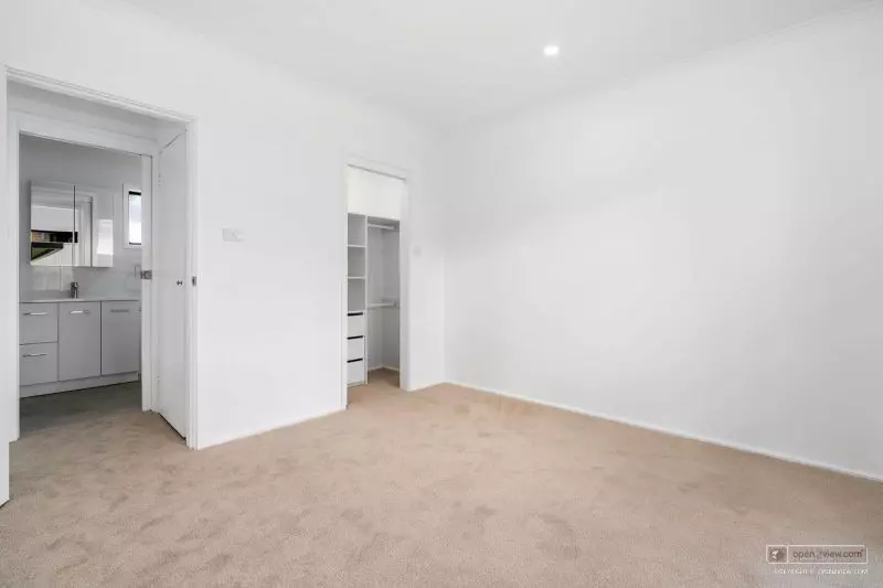 Gorgeous, bright one-bed villa!