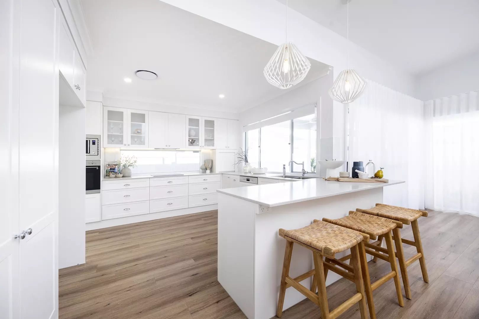 Designer Living in Prime Location