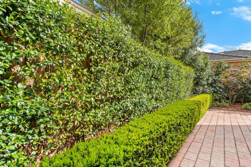 Spacious fully renovated 2 bedroom villa - adjacent to amenities