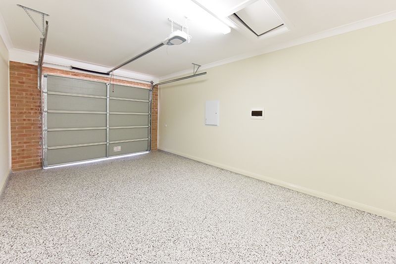 Centrally located villa with easy walk to all village facilities