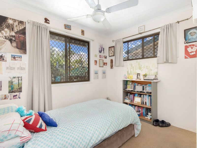 Burleigh Town Village, an Over 50's Pet friendly Residential Park