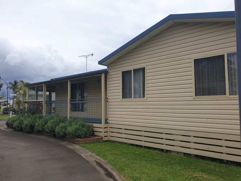 Jettys by the Lake site - 206