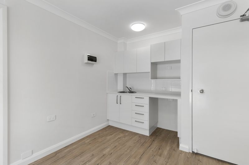 Beautifully refurbished one bedroom serviced apartment with separate bedroom and ensuite plus kitchenette and balcony