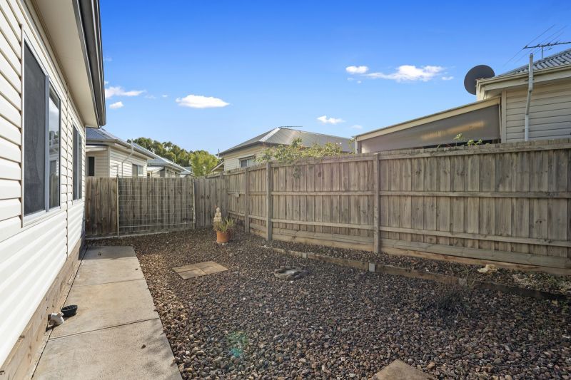 Spacious Modern Living - Peaceful Surrounds