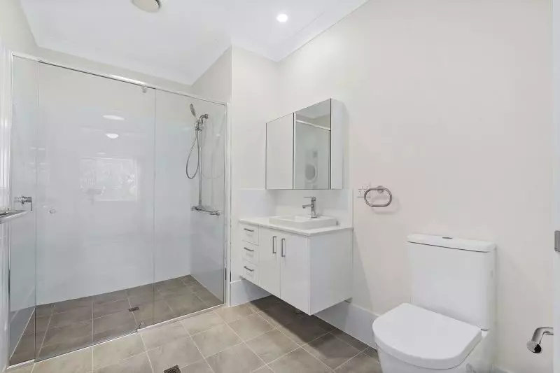 Peaceful and tranquil apartment overlooking community gardens - Under Renovation