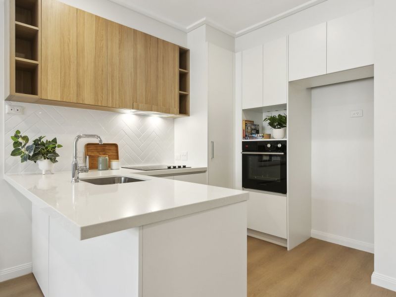 Newly Refurbished Haven with Bright Open Living