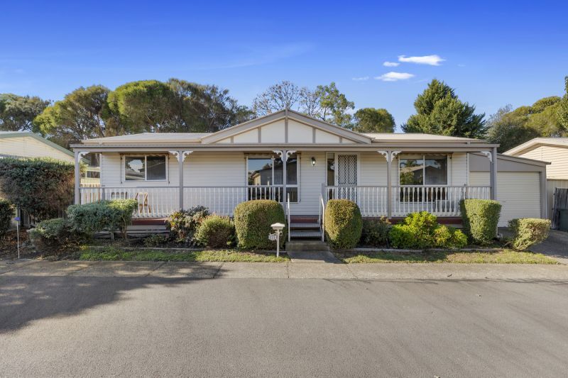 Spacious Design with Peaceful Location