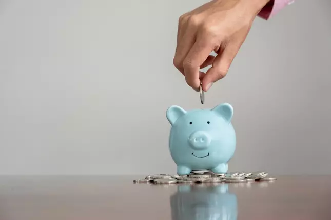 Up to 700,000 retirees could be paying more tax than they should – new research finds: Super Members Council