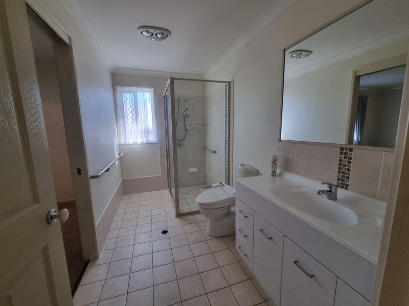 Tranquil, Picturesque, Community!