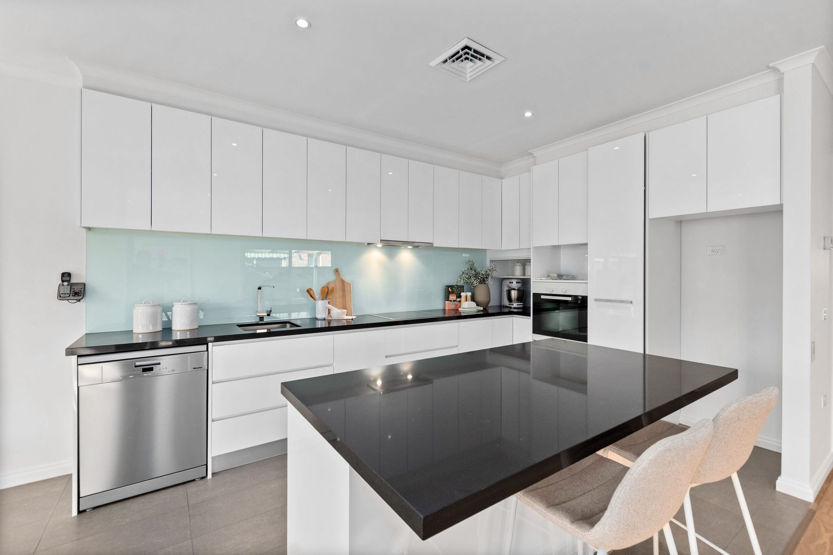 Stylishly updated two-bedroom plus study villa with delightful garden