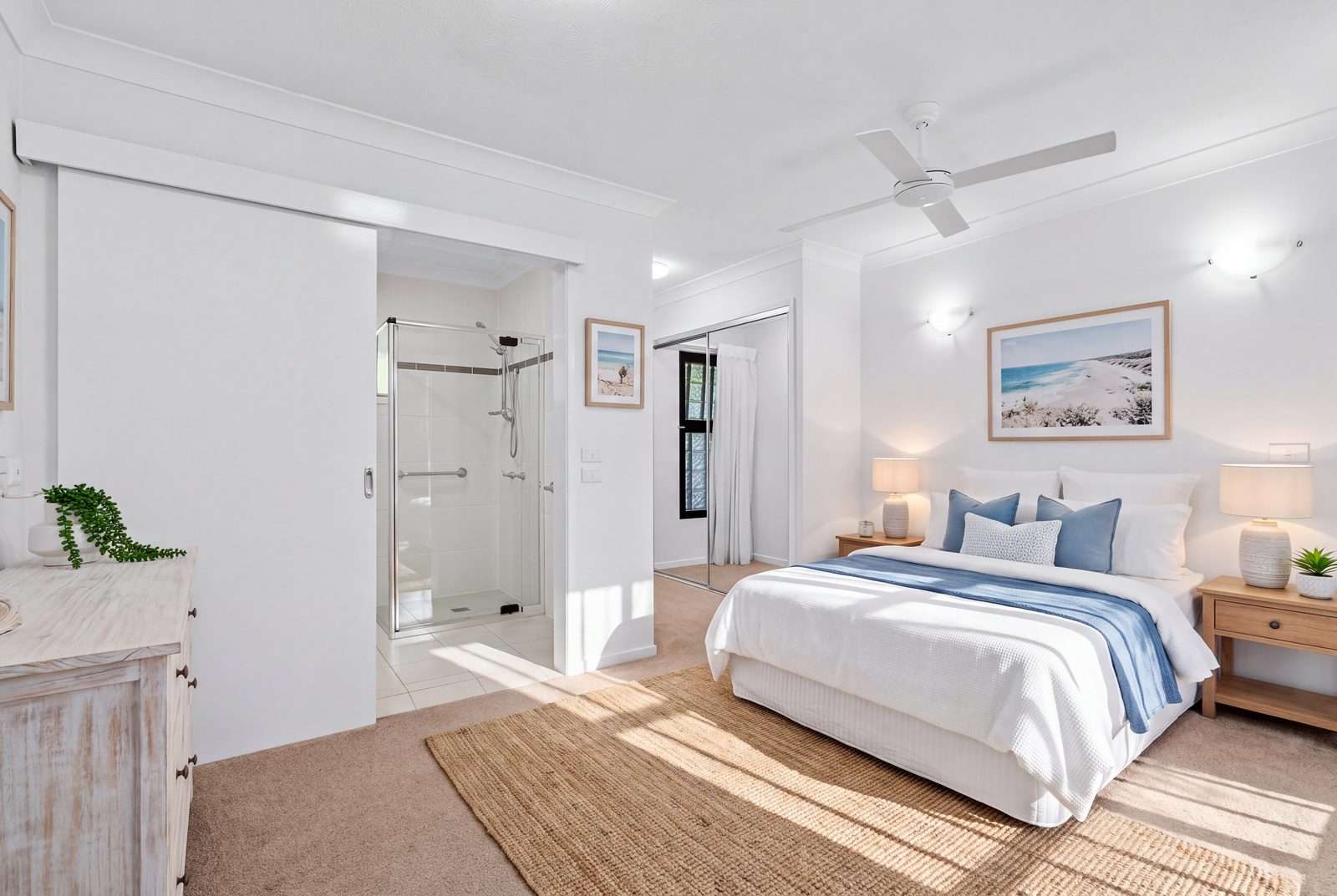 Spacious North-facing two-bedroom apartment