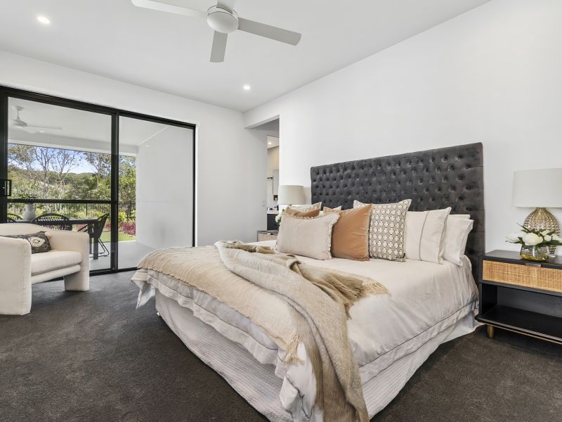 266 - Monteverde on the Lake on Large Site