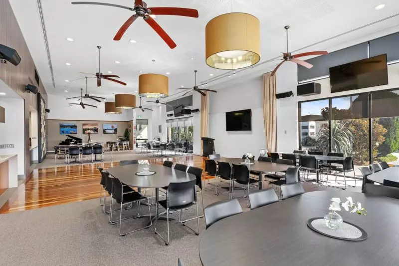 Immaculate Luxury Living