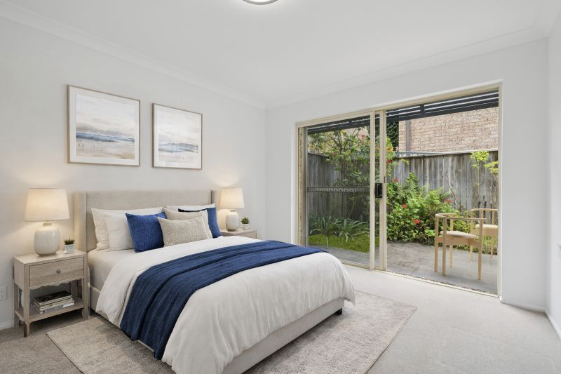 Peaceful 2-bedroom residence embraced by greenery