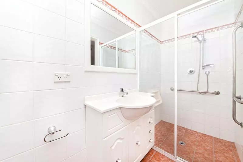 Under Offer -Retire to affordable serviced apartment living at Greglea