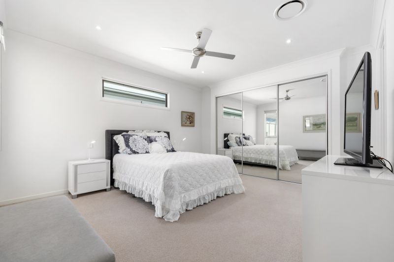 North-Facing Luxury – Elegant Three-Bedroom Home