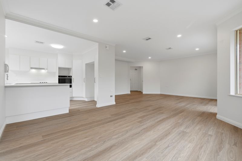 Rosewood Court Apartment building at Tarragal Glen!