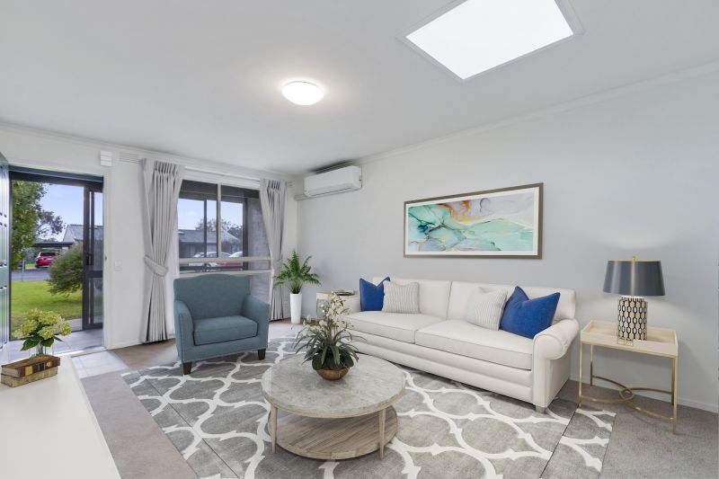 2 bed home with covered outdoor entertaining area