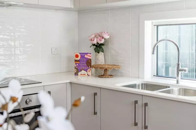 light-filled 2 bed home with skillion roof