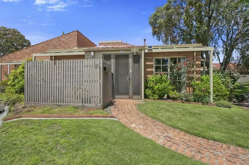 Beautifully Refreshed Villa in Prime Position