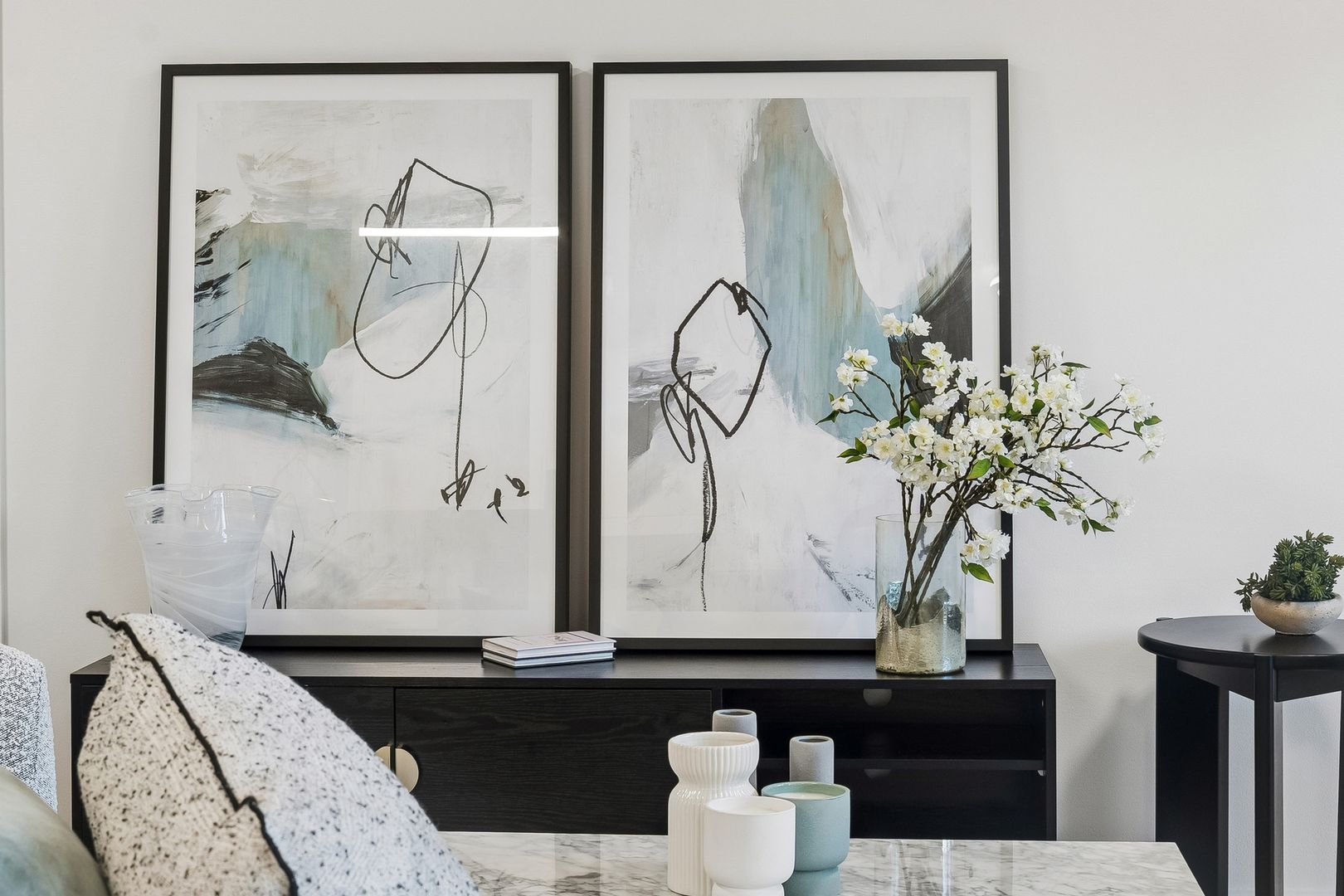 A Peaceful Villa Steps From the Community