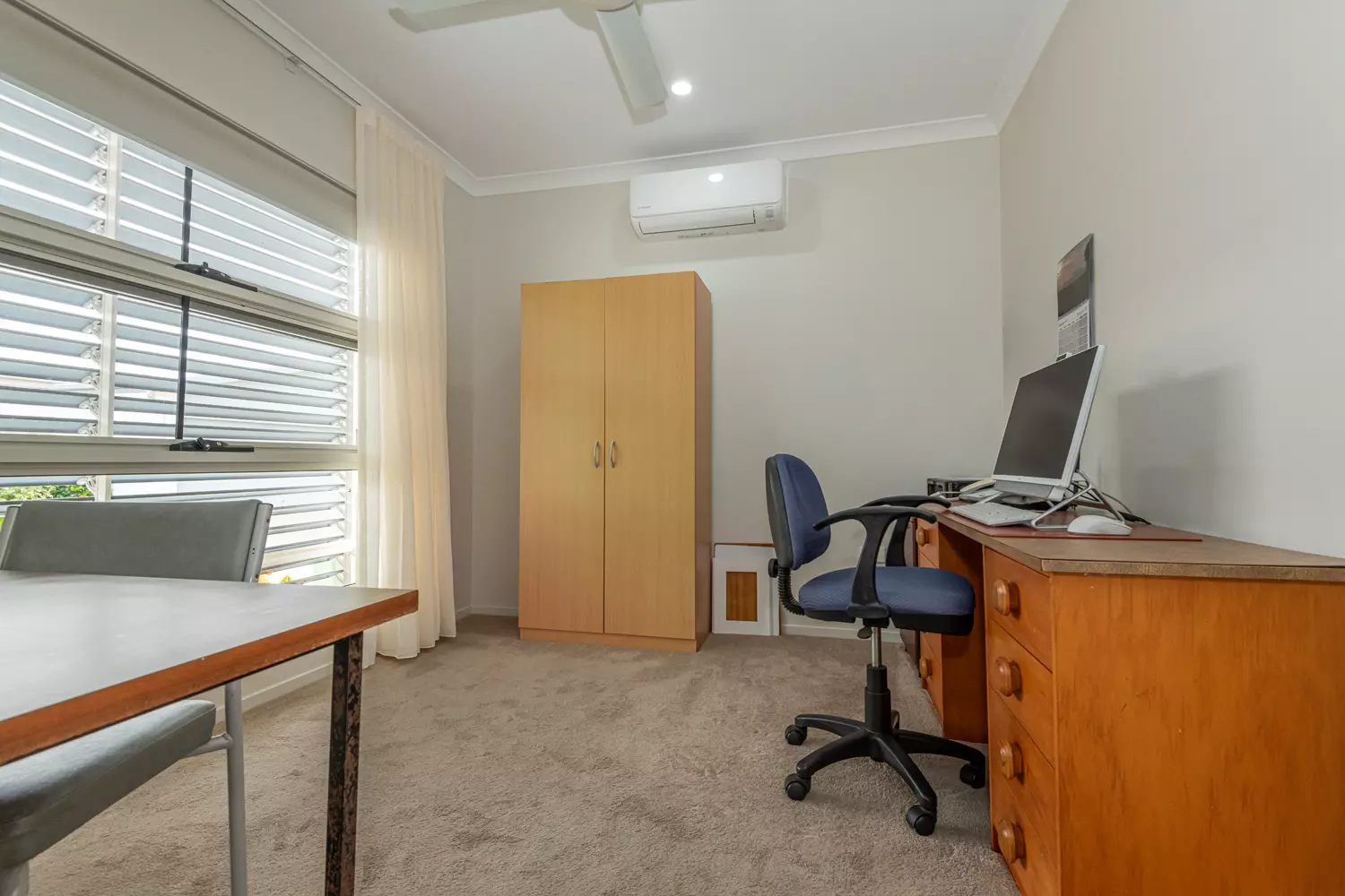 Stylish Living in a Prime Lifestyle Setting 