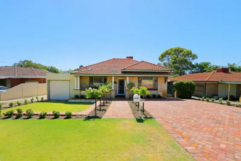 Cool Character on Cooper!