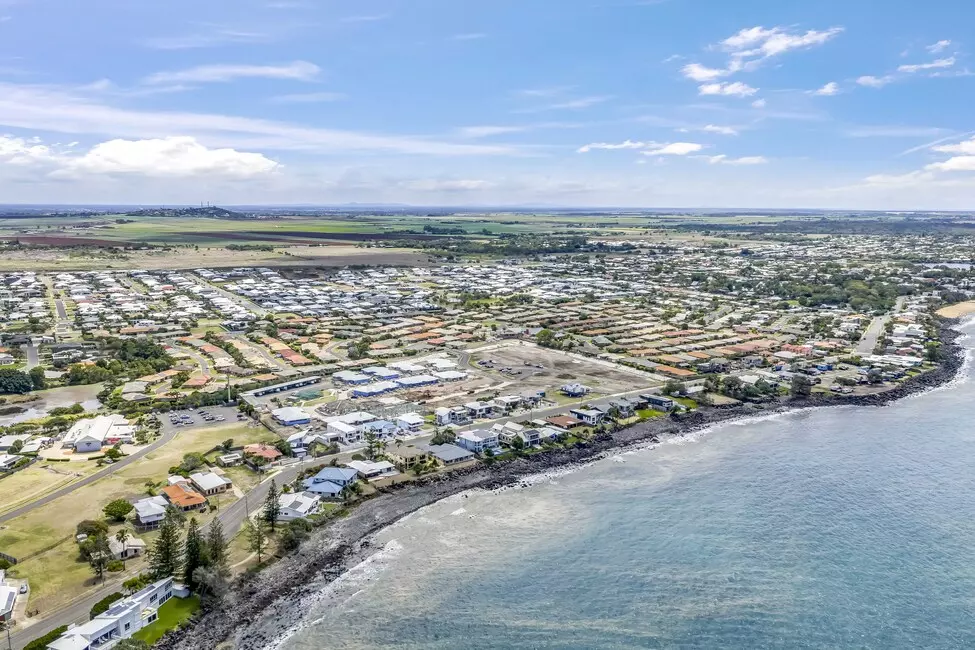 Enjoy the good life, at Carlyle Gardens 