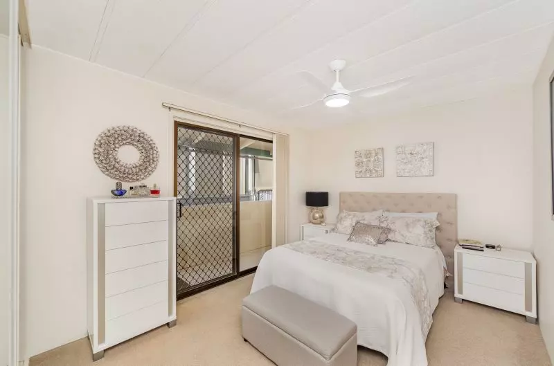 Perfectly Positioned Corner Block