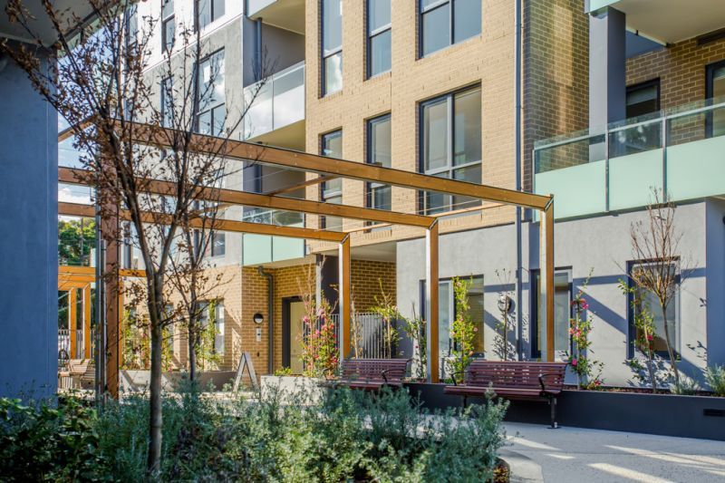 Effortless Retirement Living in a Modern 3-Bed Apartment