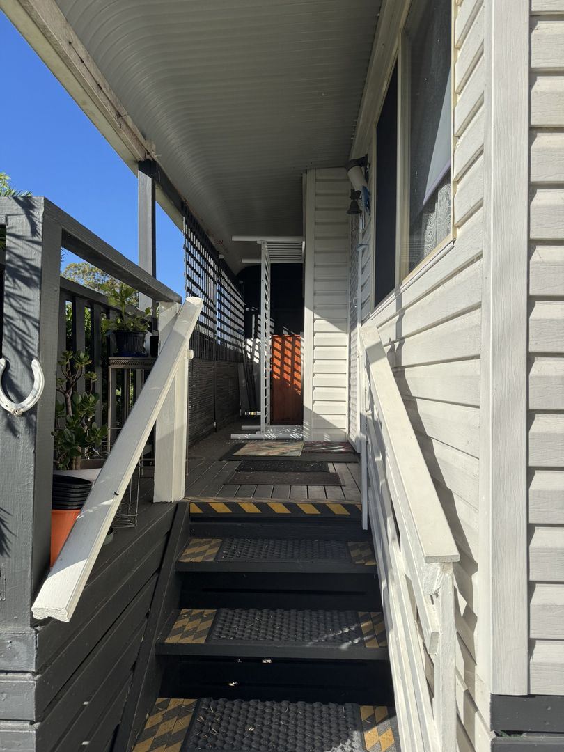 Charming two-bedroom in over 50s lifestyle community